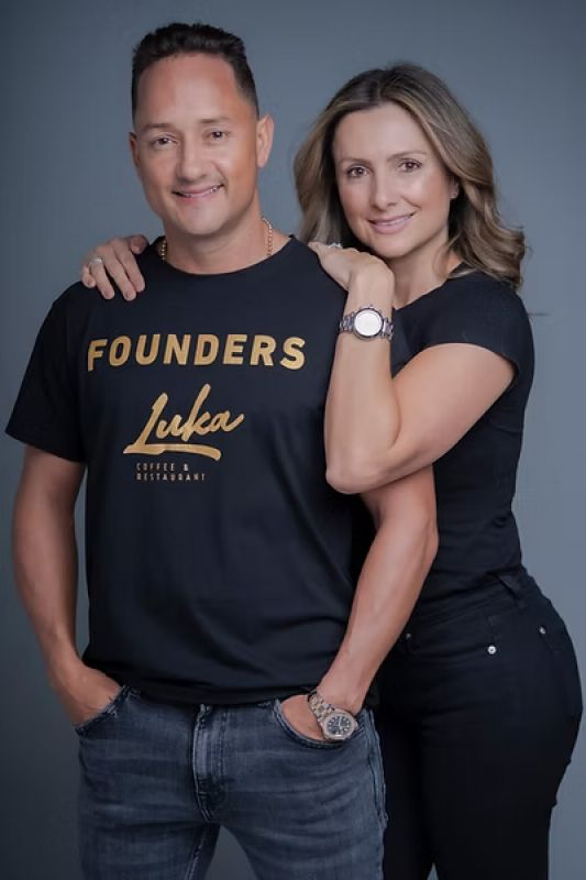 Luis and Catalina, founders of Luka